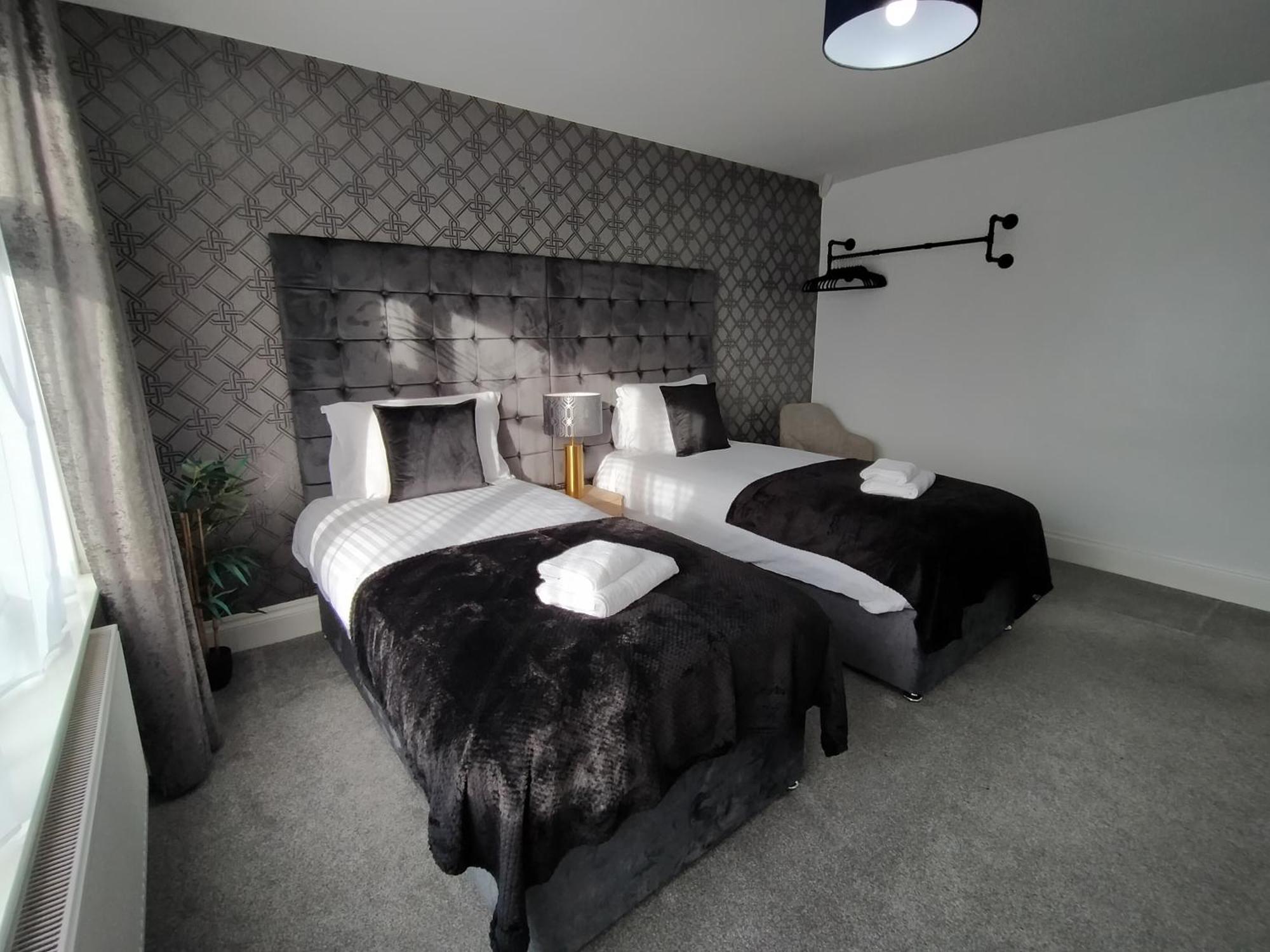 Villa Sirius House - Sleeps 7, Driveway, Garden Crewe Exterior foto